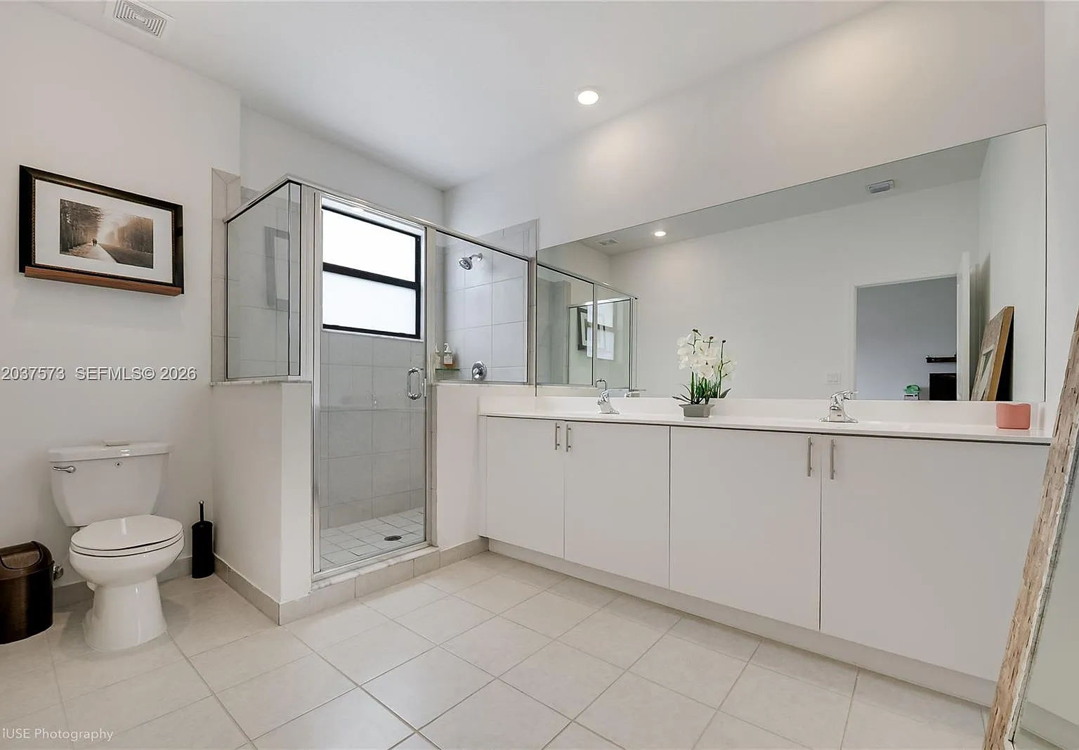 3 bed, 1695 sqft, $2,900 — Photo 2