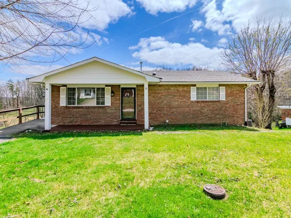 45 Maple Ln, Morehead, KY 40351