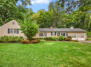 65 Valeview Rd, Wilton, CT 06897
