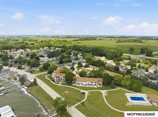 120 Clark Rd UNIT A-20, Clear Lake, IA 50428