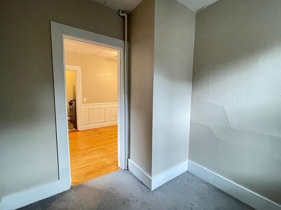 17 Briggs St APT 1B, Salem, MA 01970 Zillow