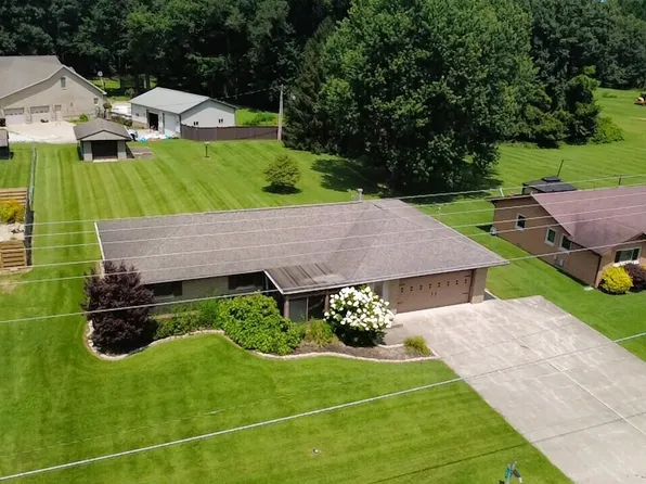 106 E Anderson St, Rockville, IN 47872