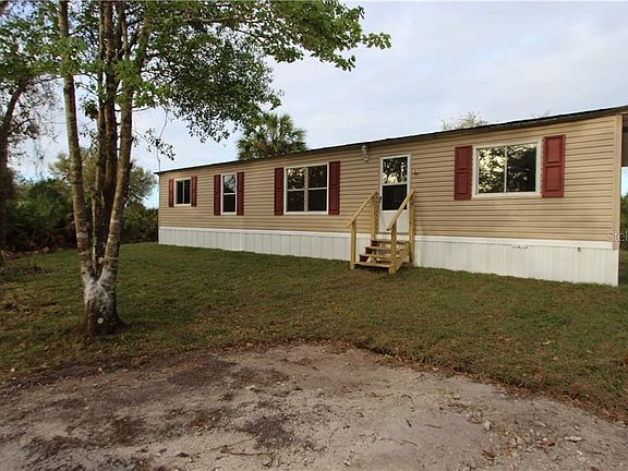 3rd image of 8789 SW Hampshire Ave