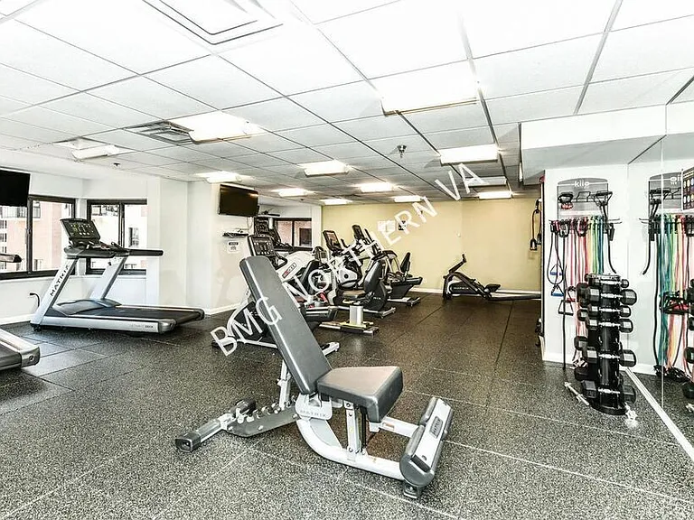 900 N Stafford St #1010 — Photo 20
