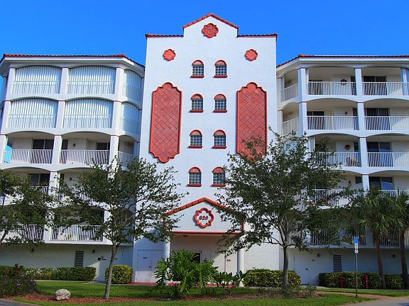 Harbor Del Rio Complex