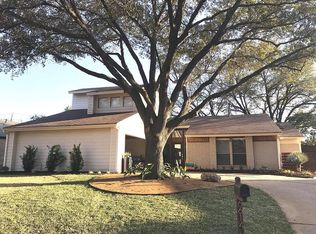 6614 Candlefire Ct, Dallas, TX 75248