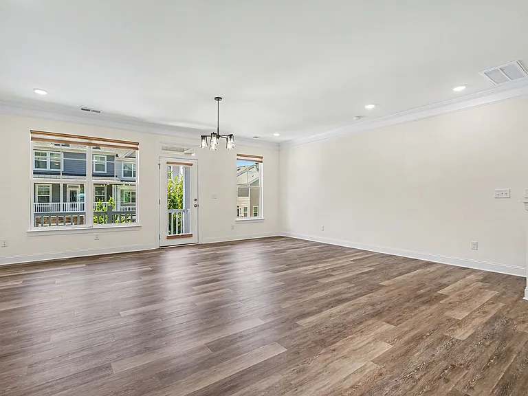 10223 Glenmere Creek Cir — Photo 7