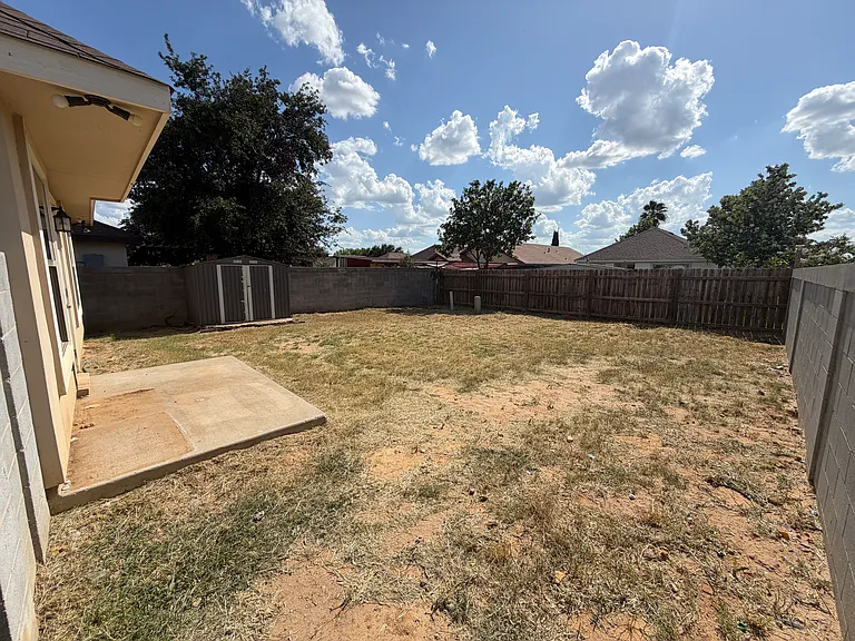 4422 Wild Flower Ave — Photo 17