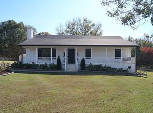 225 Crossgate Dr, Boiling Springs, SC 29316