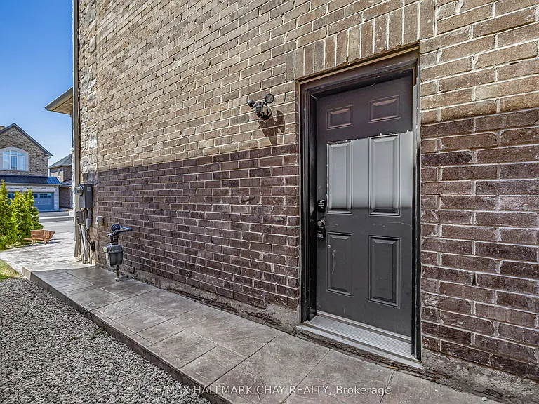 23 Tyndall Dr #BASEMENT — Photo 4