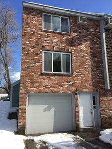 182 Valley West Way, Manchester, NH, 03102