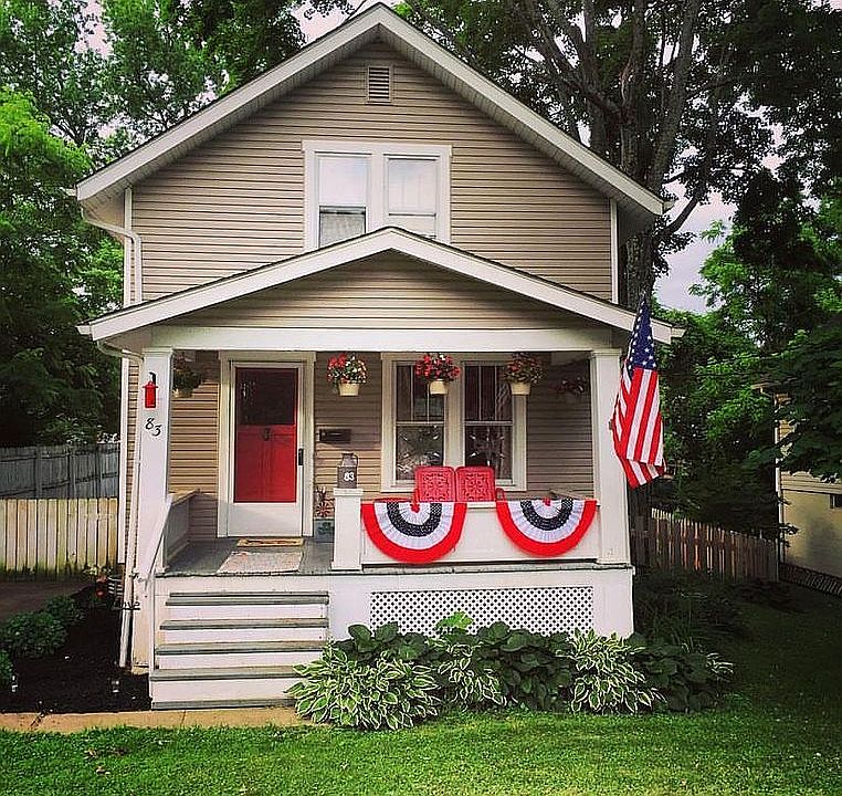 1st image of 83 Hiawatha Ave