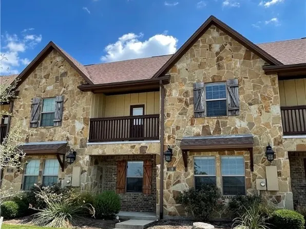 119 Deacon Dr, College Station, TX 77845