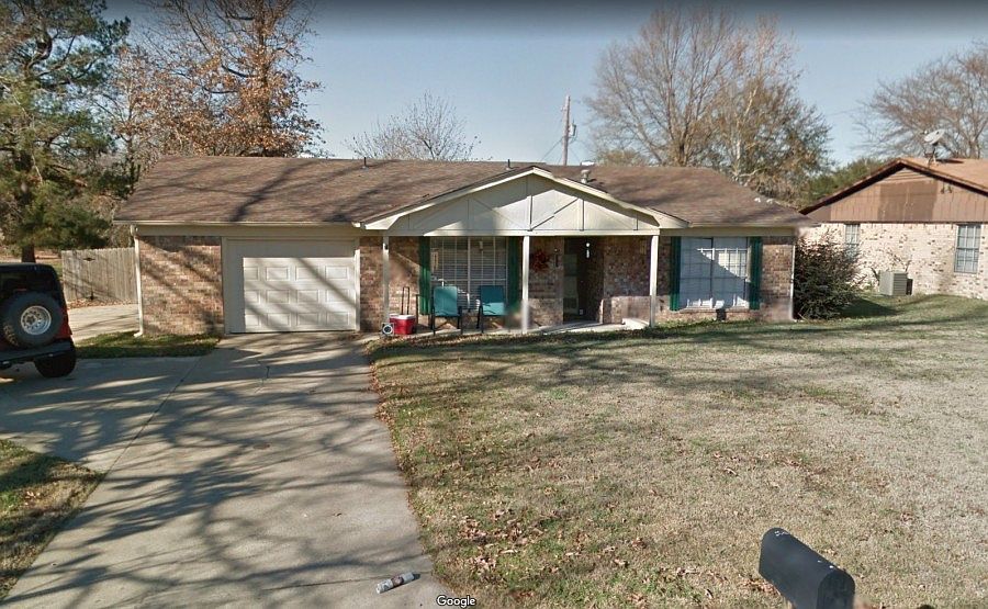1st image of 4701 Fernwood Dr