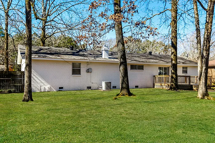 22 Single Oaks Dr — Photo 9