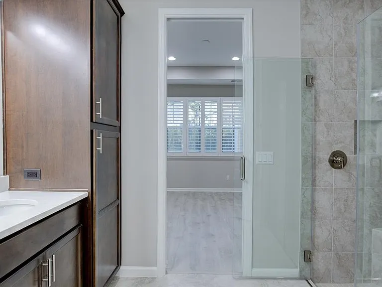 363 Harborside Dr — Photo 34