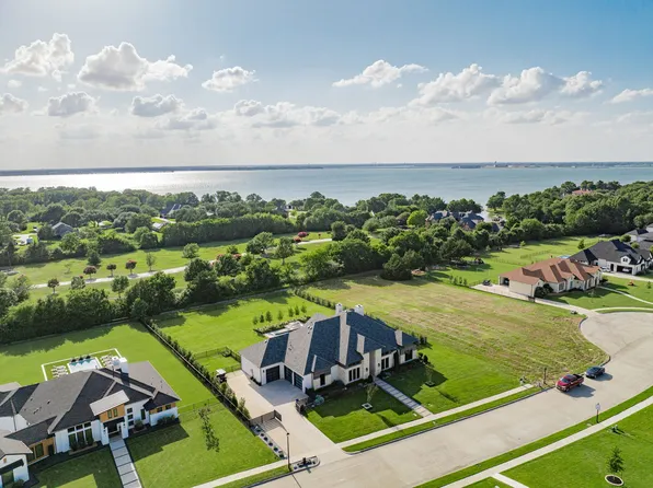 109 Ambrosia Ln, Heath, TX 75032