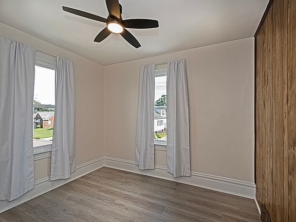 4th image of 101 N Pittsburgh St APT 2