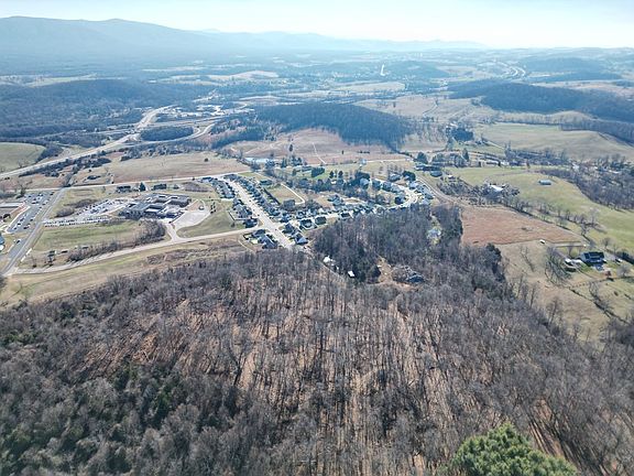 4th image of 122 Hull Hills Ln