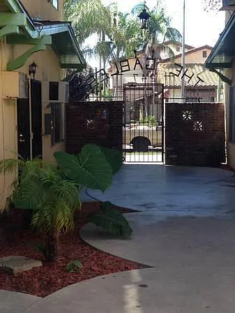 E Hullett St — Photo 12
