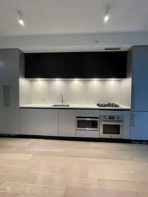 Rented by Keller Williams NYC | media 13