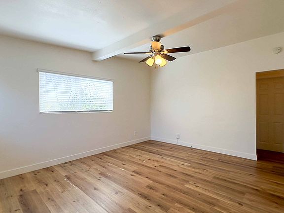 4th image of 304-334 65th St #6450