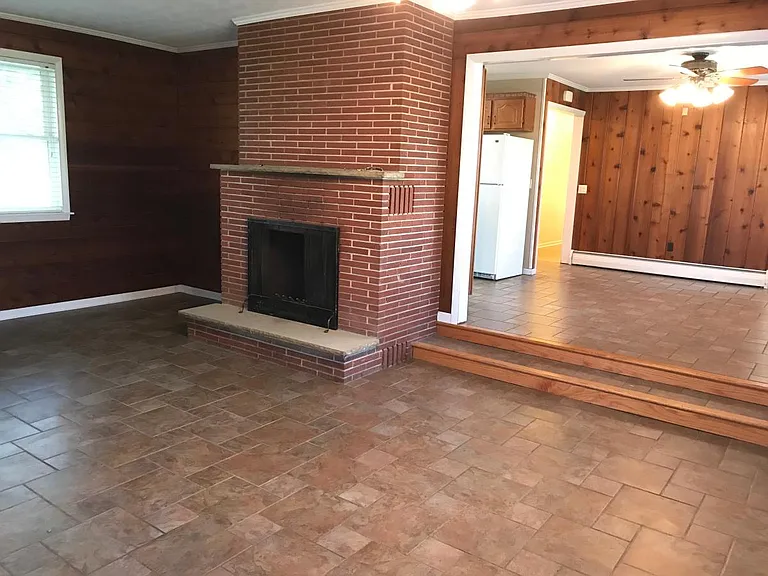 18212 Harmony Rd — Photo 17