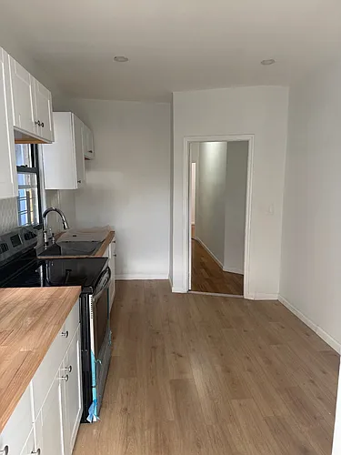 18XX Bronxdale Ave #2 Photo 1