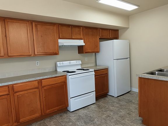 3rd image of 2160 Lexis Ln