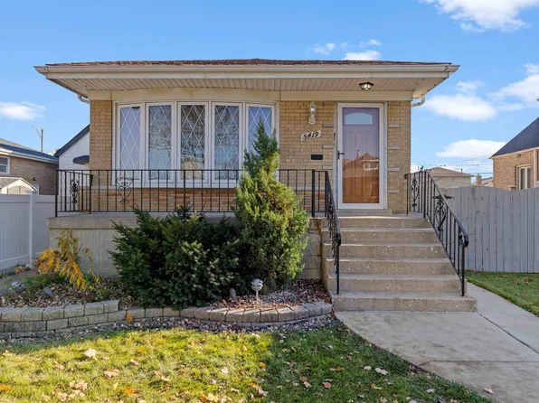 5419 S Narragansett Ave, Chicago, IL 60638