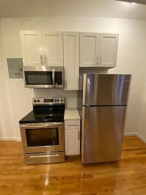 Rented by REAL New York | media 11