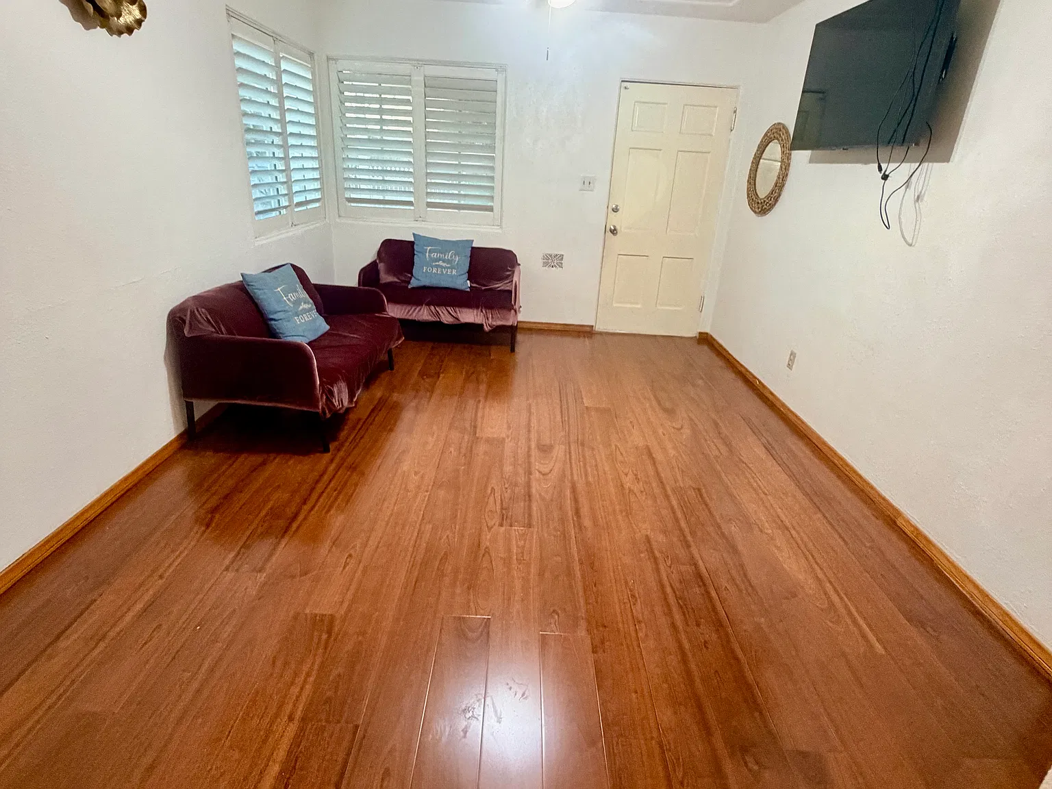 2 bed, 7000 sqft, $2,600 — Photo 3
