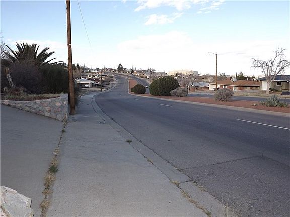 4th image of 8709 Magnetic St W