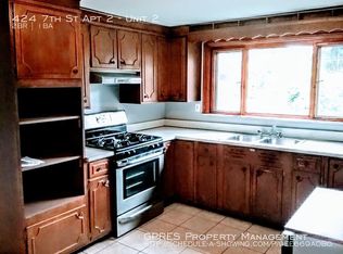 424 7th St #2, Oakmont, PA