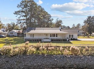 105 3rd St, Pollocksville, NC 28573