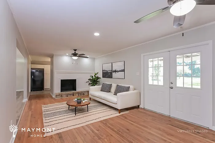 124 Carter Woods Dr — Photo 4