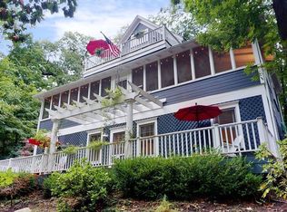 140 Van Dalson St, Saugatuck, MI