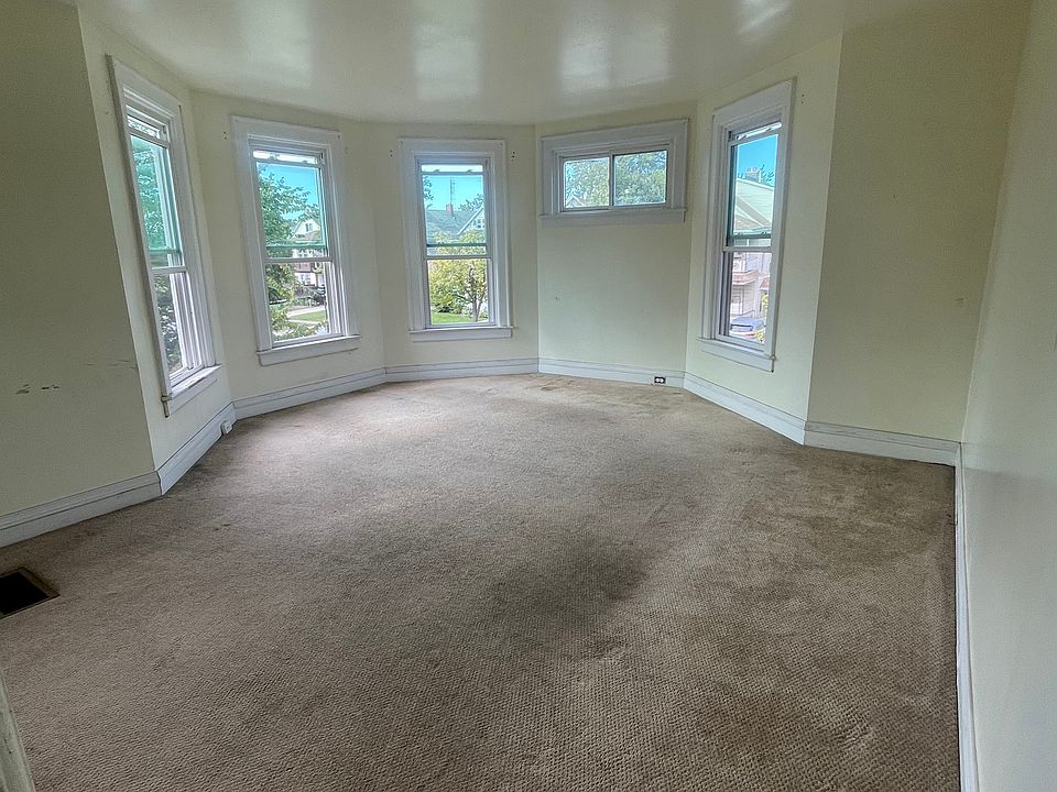 1st image of 68 Tioga St APT 2
