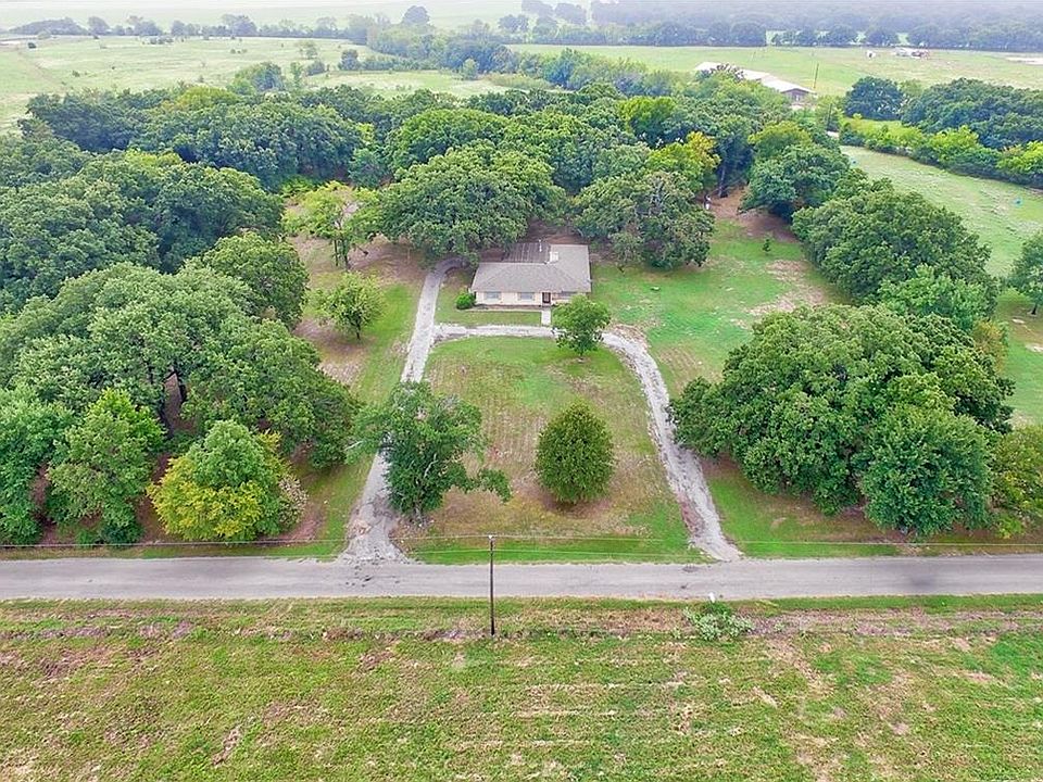 1st image of 2415 County Road 3104