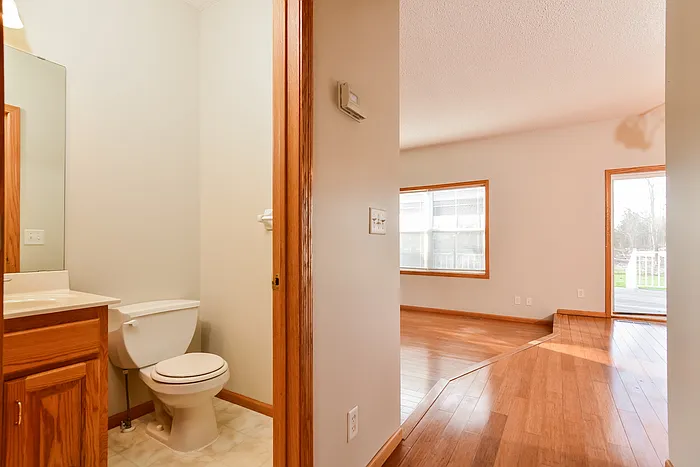 9290 Creek Way — Photo 7