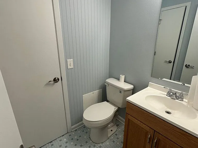 318 Wallington Rd — Photo 9