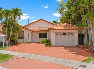 15332 SW 57th St, Miami, FL 33193