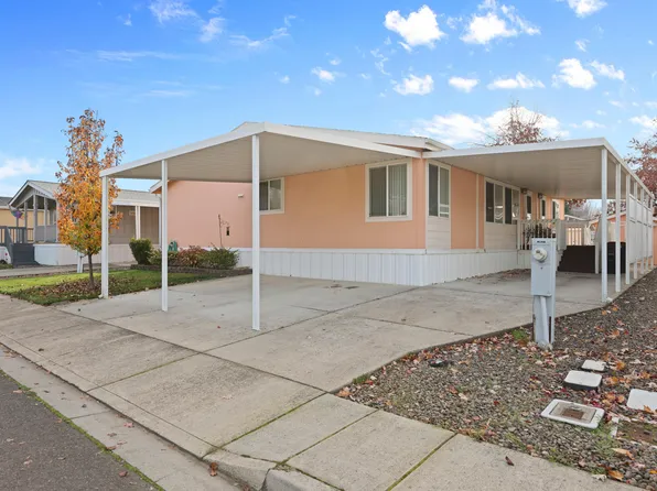 10 E South Stage Rd Spc 515, Medford, OR 97501