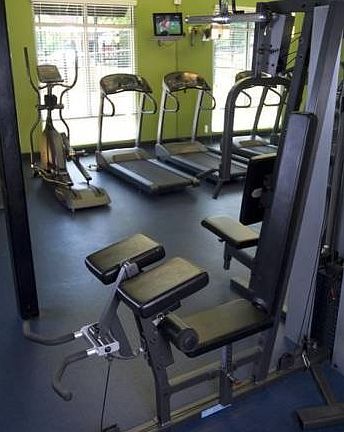 Grills, tennis, dog run, clubhouse, gym