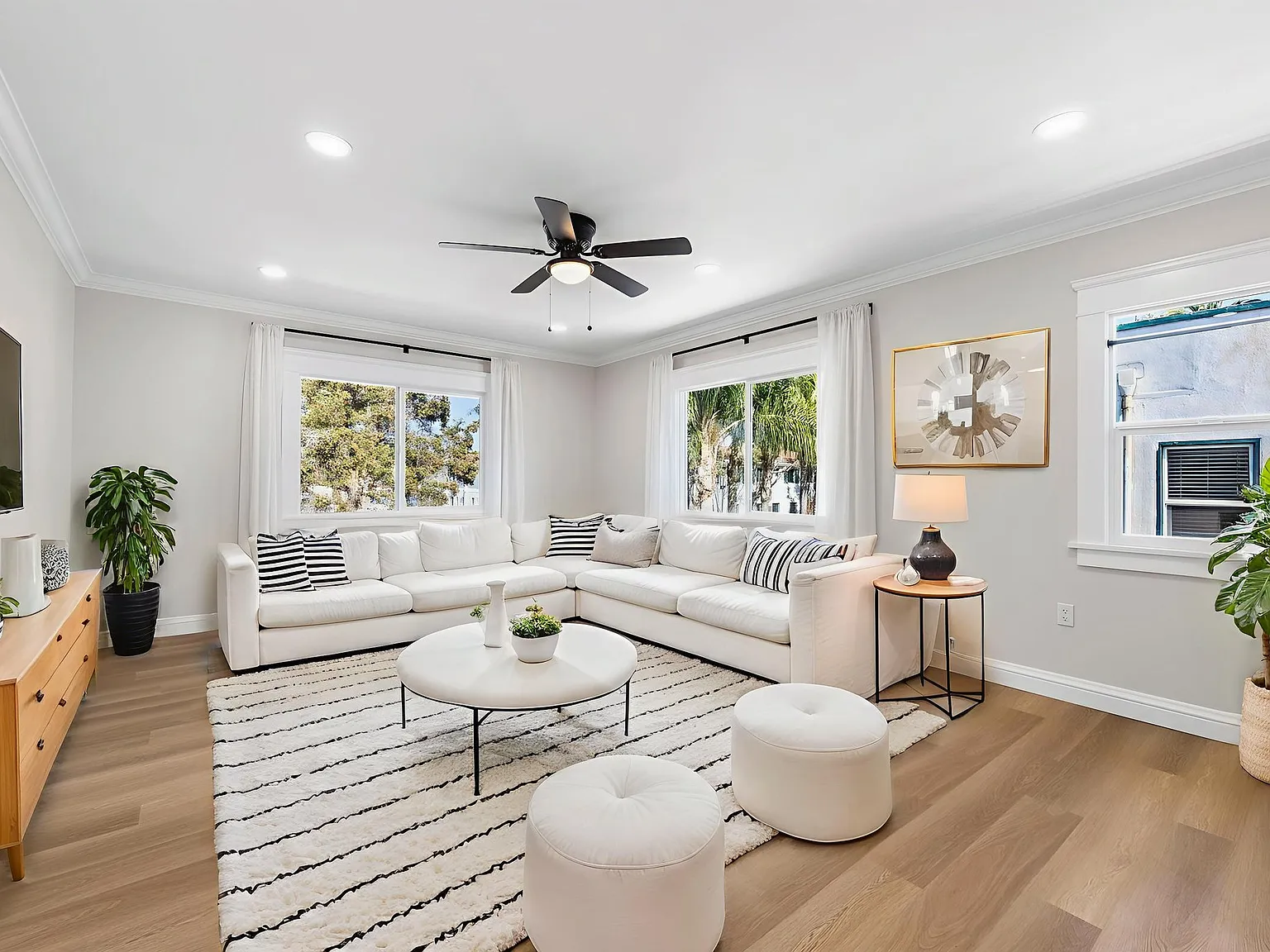 1 bed, 700 sqft, $2,900 — Photo 4