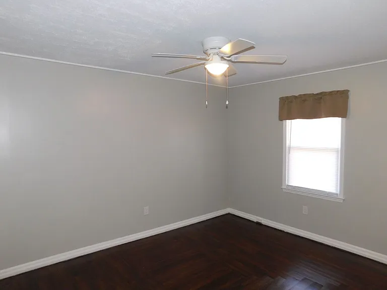 605 Hayden Ct — Photo 21