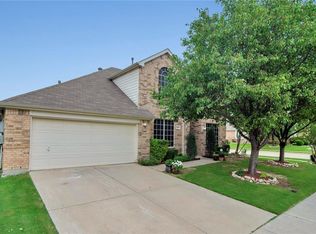 12017 Shadybrook Dr, Fort Worth, TX 76244