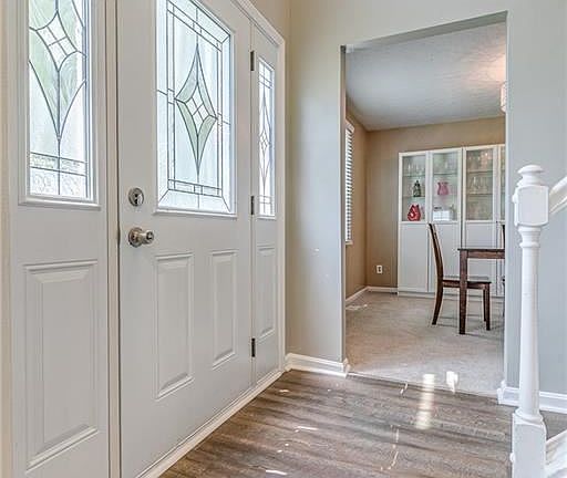2nd image of 2451 Sandalwood Dr