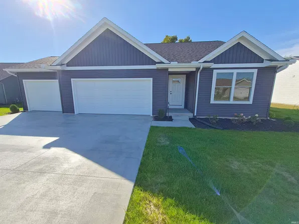 435 N Eastfield Cir, Goshen, IN 46542