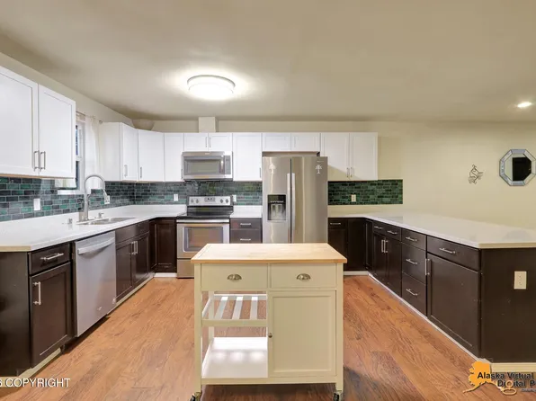 1571 Beaver Pl, Anchorage, AK 99504